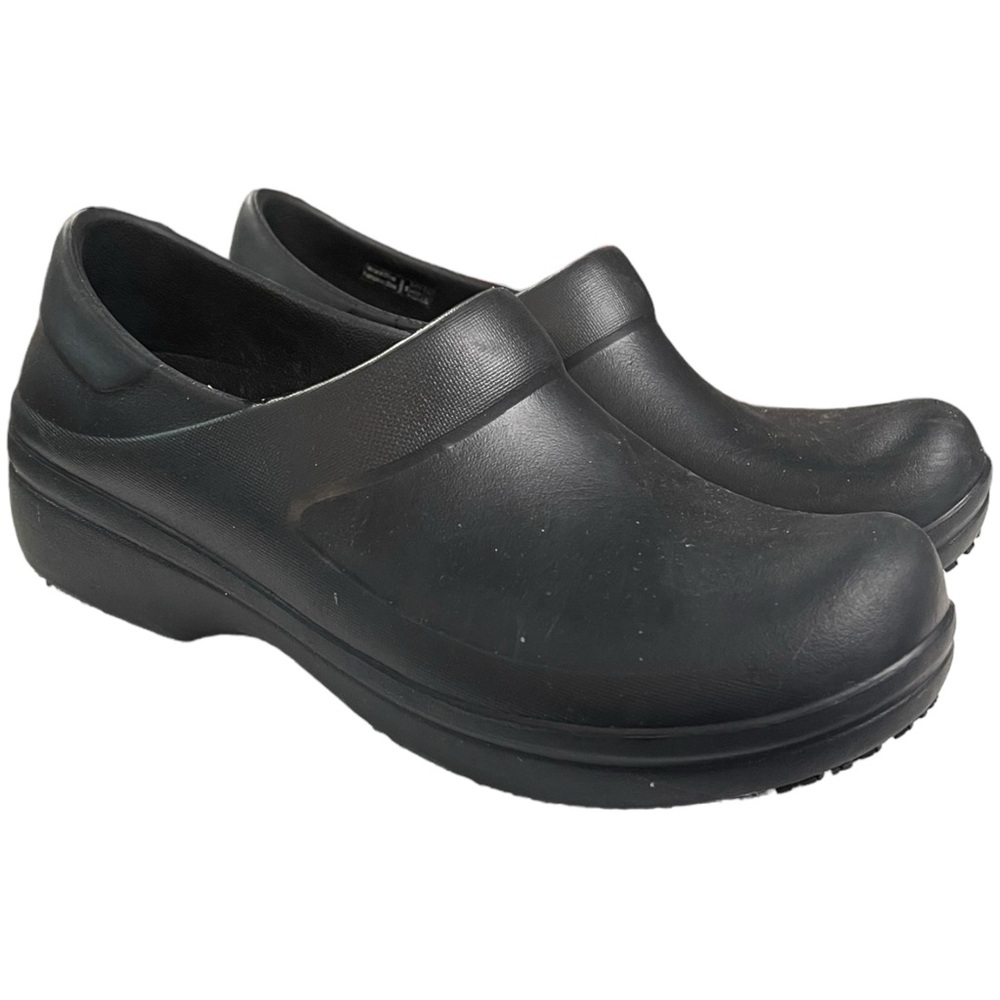 CROCS Clogs Neria Pro II Black Non-Slip Non-Skid Nursing Server Shoes Size 8